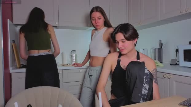 ihavepaws33 lovense Webcam SHOW @ Chaturbate 27-11-2025