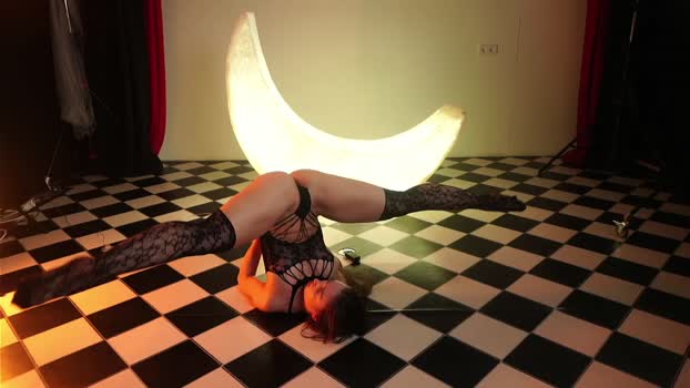 _meganmeow_ kiss Webcam SHOW @ Chaturbate 30-11-2025