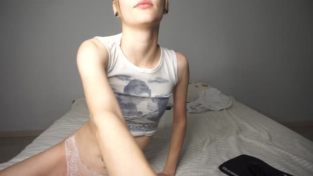 hot_n_coldd blowjob Webcam SHOW @ Chaturbate 01-12-2025