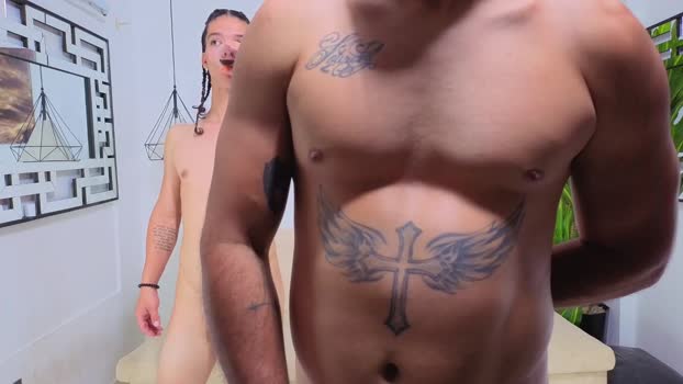 golden_boys_ggh Cam Webcam SHOW @ Chaturbate 03-12-2025