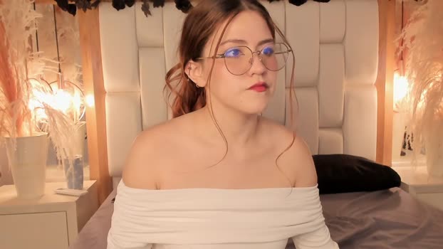 daphne_and_roger dirty Webcam SHOW @ Chaturbate 04-12-2025