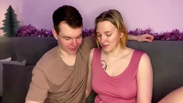 julielourens Recorded Webcam SHOW @ Chaturbate 05-12-2025