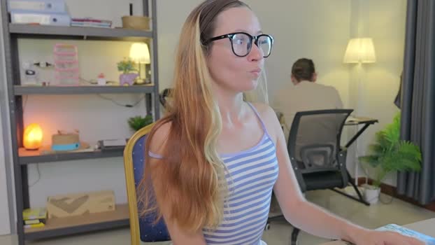 ellcrys Naked Webcam SHOW @ Chaturbate 06-12-2025