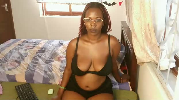 thickiie big Webcam SHOW @ Chaturbate 06-12-2025