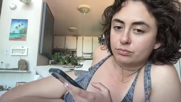 wildhoneytease sexyfeet Webcam SHOW @ Chaturbate 05-12-2025