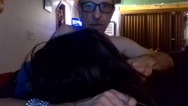 jdgiddy69 suckshow Webcam SHOW @ Chaturbate 07-12-2025