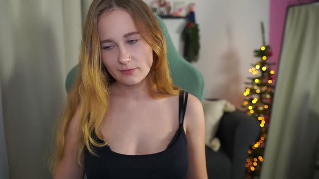 glossy_babe_ big Webcam SHOW @ Chaturbate 08-12-2025