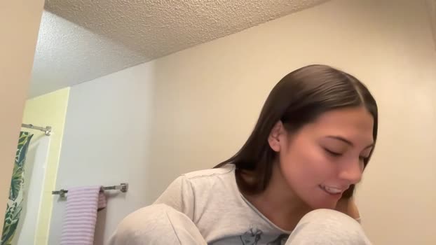 laylakitten4 fuckher Webcam SHOW @ Chaturbate 11-12-2025
