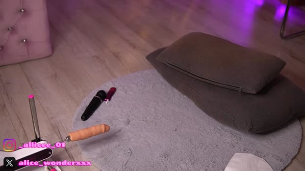 vanessasimon fuckass Webcam SHOW @ Chaturbate 11-12-2025