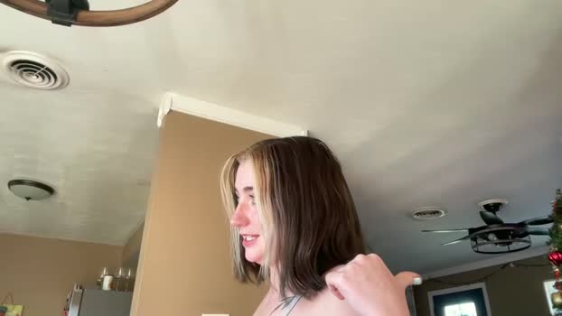 honeybunny245 oral Webcam SHOW @ Chaturbate 12-12-2025