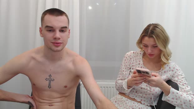 love_vibe suckcock Webcam SHOW @ Chaturbate 11-12-2025