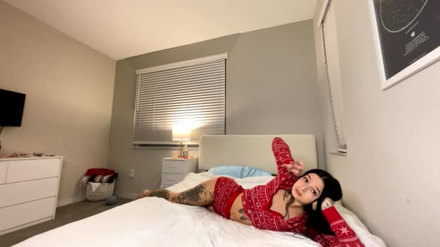 itsmiaisabella tits Webcam SHOW @ Chaturbate 13-12-2025