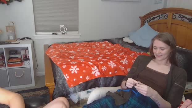 katynowhere kiss Webcam SHOW @ Chaturbate 14-12-2025