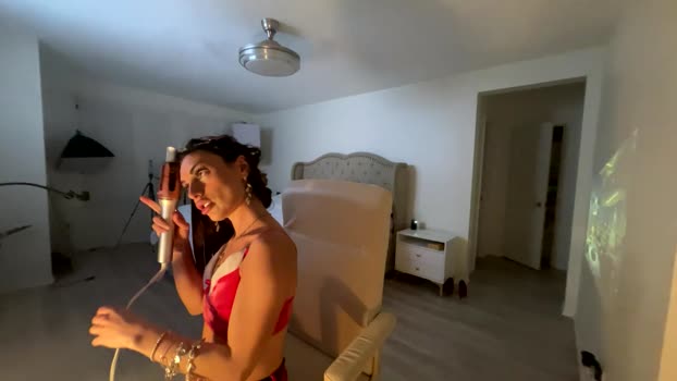 ella_ella_ella_ay suckcock Webcam SHOW @ Chaturbate 16-12-2025