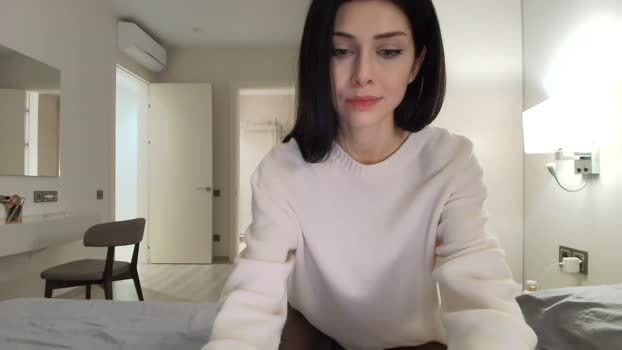milla_bella naked Webcam SHOW @ Chaturbate 15-12-2025