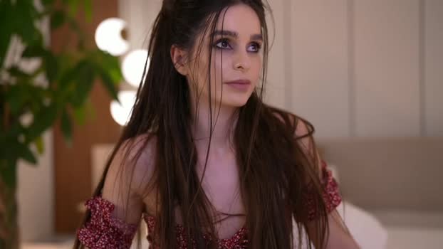 dovia dirty Webcam SHOW @ Chaturbate 17-12-2025