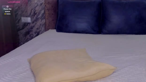 molly__vibes lick Webcam SHOW @ Chaturbate 16-12-2025