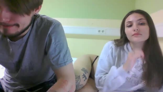 rusiksb31 kiss Webcam SHOW @ Chaturbate 17-12-2025