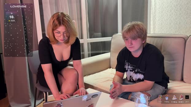 couple_of_fire_ skinny Webcam SHOW @ Chaturbate 17-12-2025