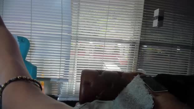 cuteanddesesperate tits Webcam SHOW @ Chaturbate 17-12-2025