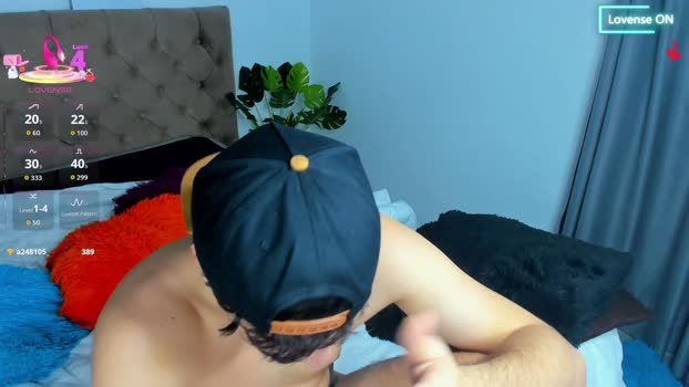 stroong_couple_ sucktits Webcam SHOW @ Chaturbate 18-12-2025