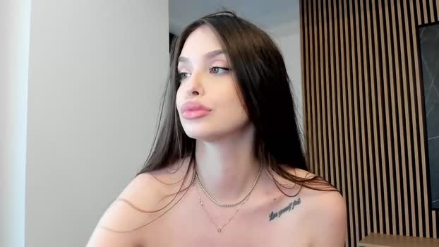 devyale big Webcam SHOW @ Chaturbate 19-12-2025