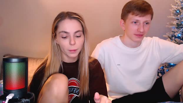 julsweet toy Webcam SHOW @ Chaturbate 18-12-2025