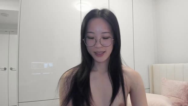 secretgirlfriendxo legs Webcam SHOW @ Chaturbate 19-12-2025