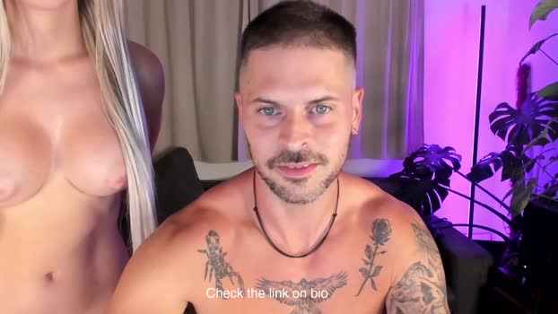 abrilysanti spank Webcam SHOW @ Chaturbate 20-12-2025