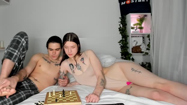 lilkimchii lick Webcam SHOW @ Chaturbate 19-12-2025