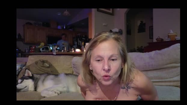 matureluvin lickpussy Webcam SHOW @ Chaturbate 20-12-2025