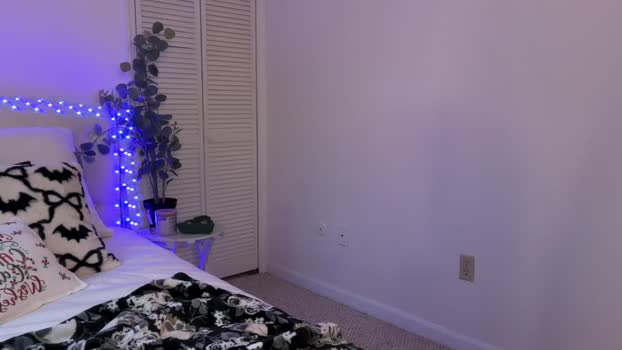 willoww888 Recorded Webcam SHOW @ Chaturbate 19-12-2025