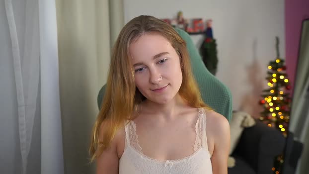 glossy_babe_ moan Webcam SHOW @ Chaturbate 23-12-2025
