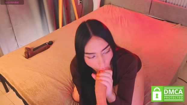 kanyesbabyyy suckshow Webcam SHOW @ Chaturbate 23-12-2025