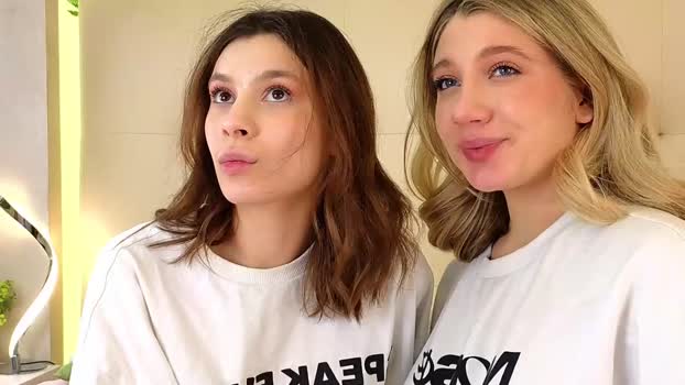 pinkadele fuckme Webcam SHOW @ Chaturbate 24-12-2025