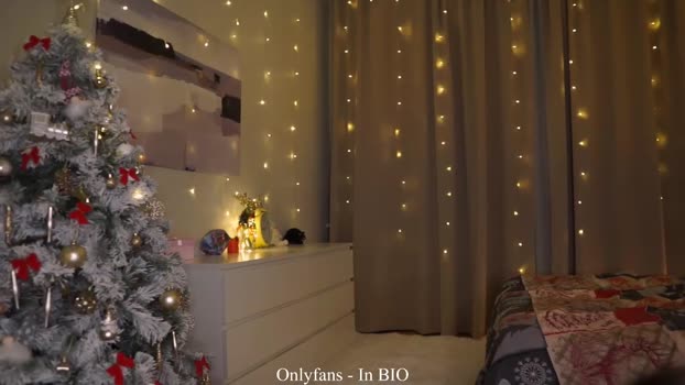 falinecrosthwaite sex Webcam SHOW @ Chaturbate 29-12-2025