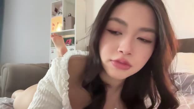 yourlittlesunrise_ Show Webcam SHOW @ Chaturbate 29-12-2025