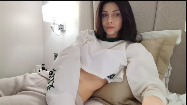 milla_bella analtoy Webcam SHOW @ Chaturbate 29-12-2025