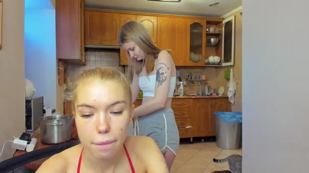 _capybara0_0 deepthroa Webcam SHOW @ Chaturbate 31-12-2025