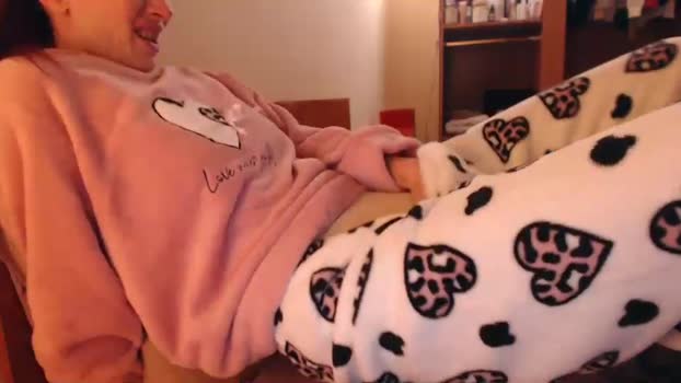 andrasweetie deepthroat Webcam SHOW @ Chaturbate 31-12-2025