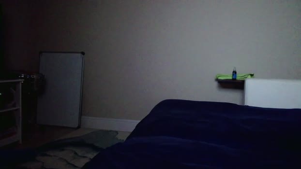 trinaynay10 suckshow Webcam SHOW @ Chaturbate 01-01-2026