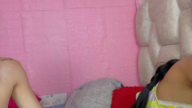petitestrawberry18 XXX Webcam SHOW @ Chaturbate 02-01-2026