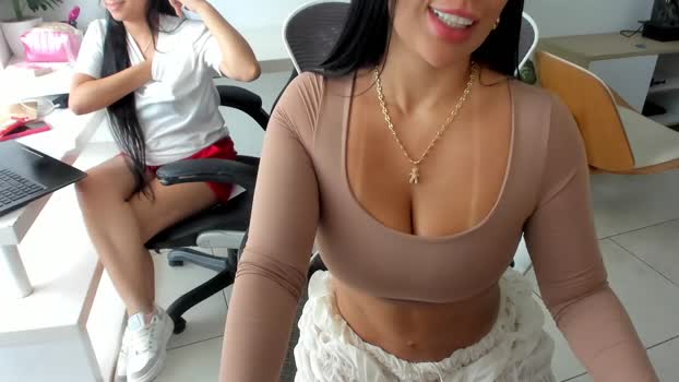 emillybrowm kink Webcam SHOW @ Chaturbate 02-01-2026