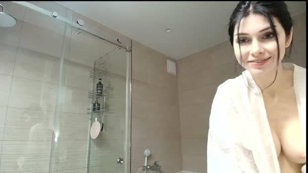 milla_bella kiss Webcam SHOW @ Chaturbate 02-01-2026