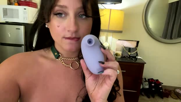 mrandmrsdreamy222 Show Webcam SHOW @ Chaturbate 04-01-2026