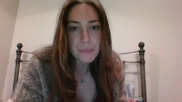 tfeather0532 show Webcam SHOW @ Chaturbate 04-01-2026