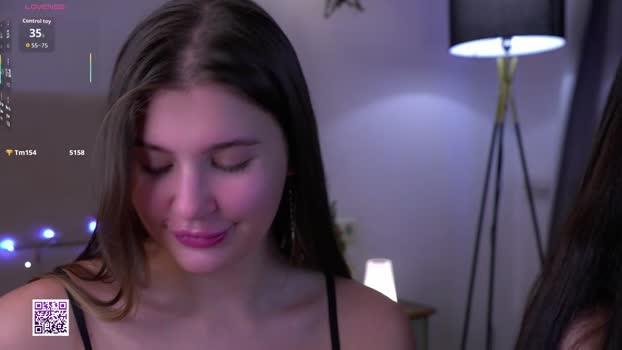 vivid_girls bj-dildo Webcam SHOW @ Chaturbate 05-01-2026
