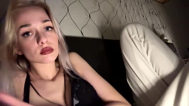nastiabarinova lickpussy Webcam SHOW @ Chaturbate 06-01-2026