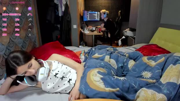 _nika_kik suckshow Webcam SHOW @ Chaturbate 08-01-2026