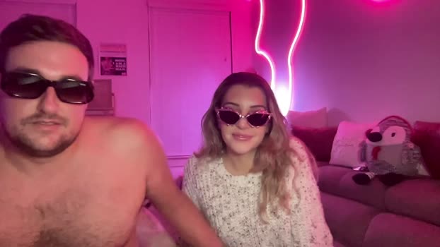 friendswithbenefucks fuckpussy Webcam SHOW @ Chaturbate 08-01-2026
